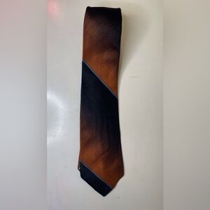 Yves Saint Laurent Vintage Men’s Brown and Black‎ Tie with Gradient Design